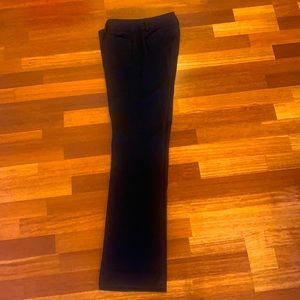 New Express womens pleated Columnist dress pants size 6 not an 8